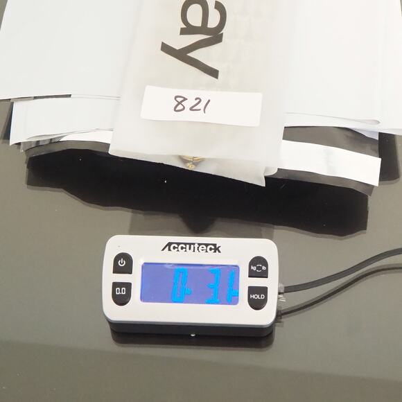 Valentino Cravatte Necktie 100% Silk Gold Tie Handmade in Italy - Picture 9 of 9